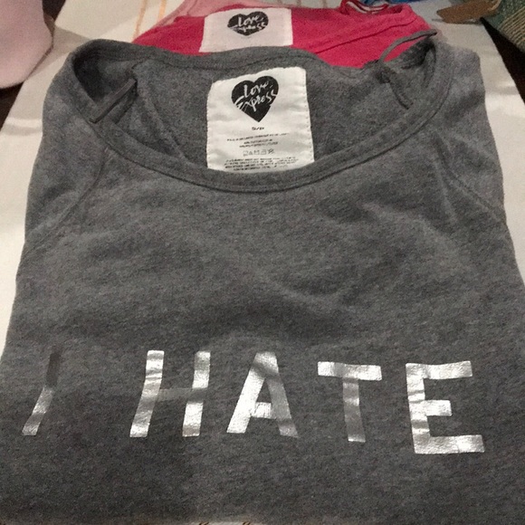 Three express sweatshirts - Picture 1 of 8